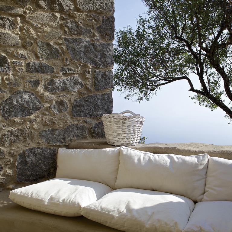 Melanopetra Boutique Apartments Emporeios  Bagian luar foto